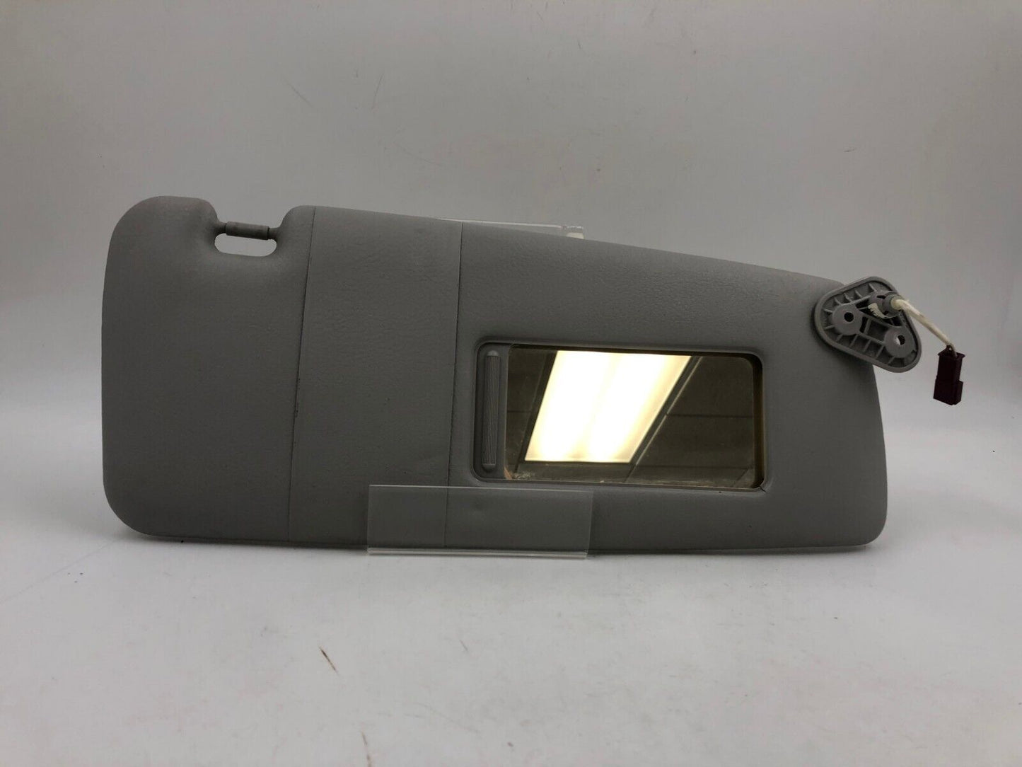 2001-2006 BMW 325i Passenger Sun Visor Sunvisor Gray Illumination OEM D03B53051