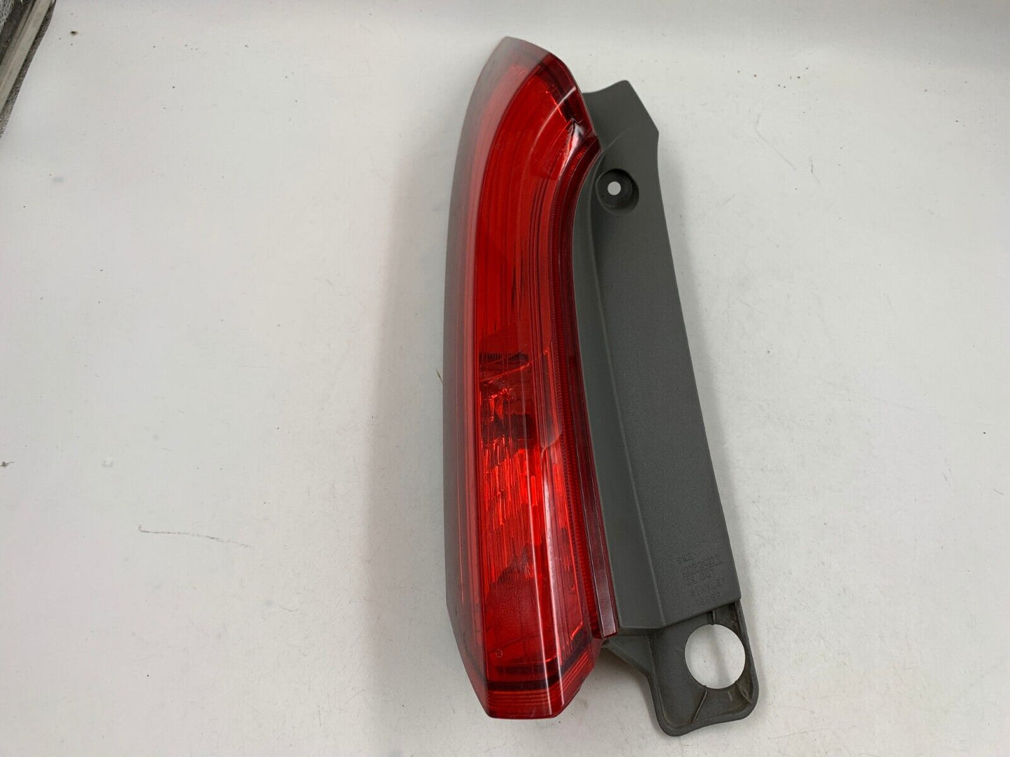 2012-2014 Honda CR-V Driver Side Upper Tail Light Taillight OEM D01B01010