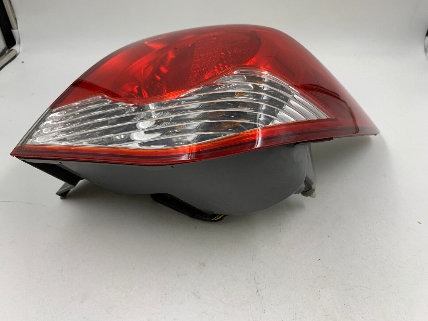 2011-2016 Chevrolet Cruze Passenger Side Tail Light Taillight OEM B04B35001