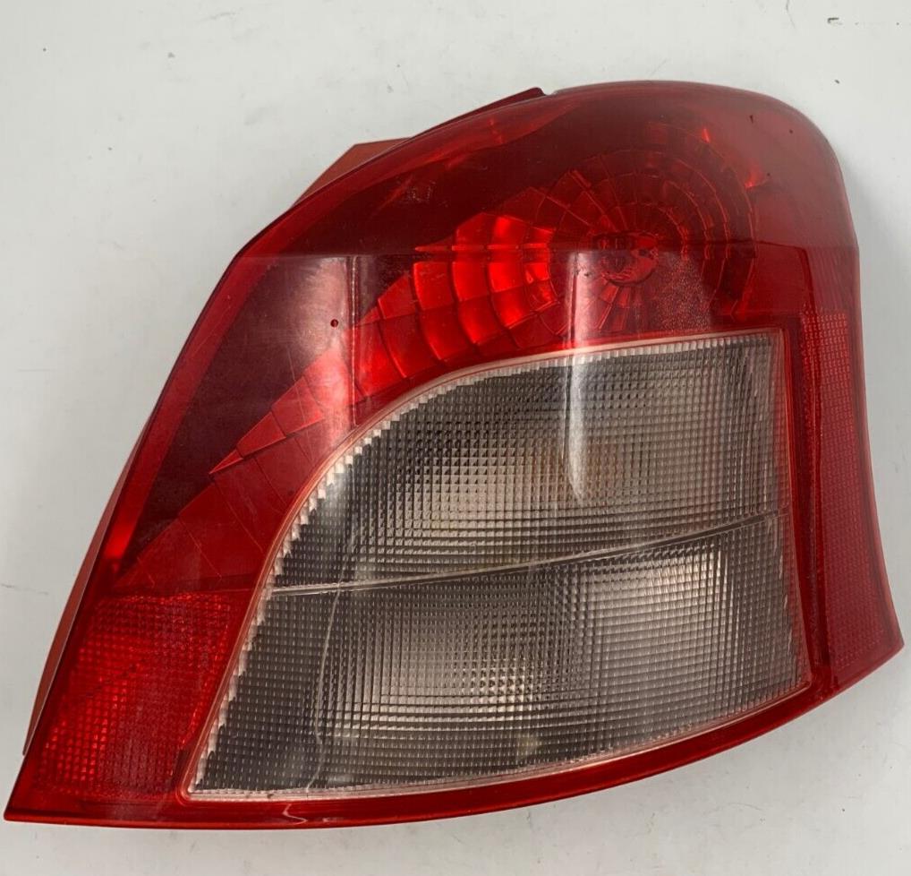 2006-2008 Toyota Yaris Passenger Side Tail Light Taillight OEM G02B44007