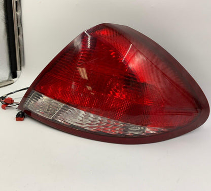 2004-2007 Ford Taurus Passenger Side Tail Light Taillight OEM D04B48065