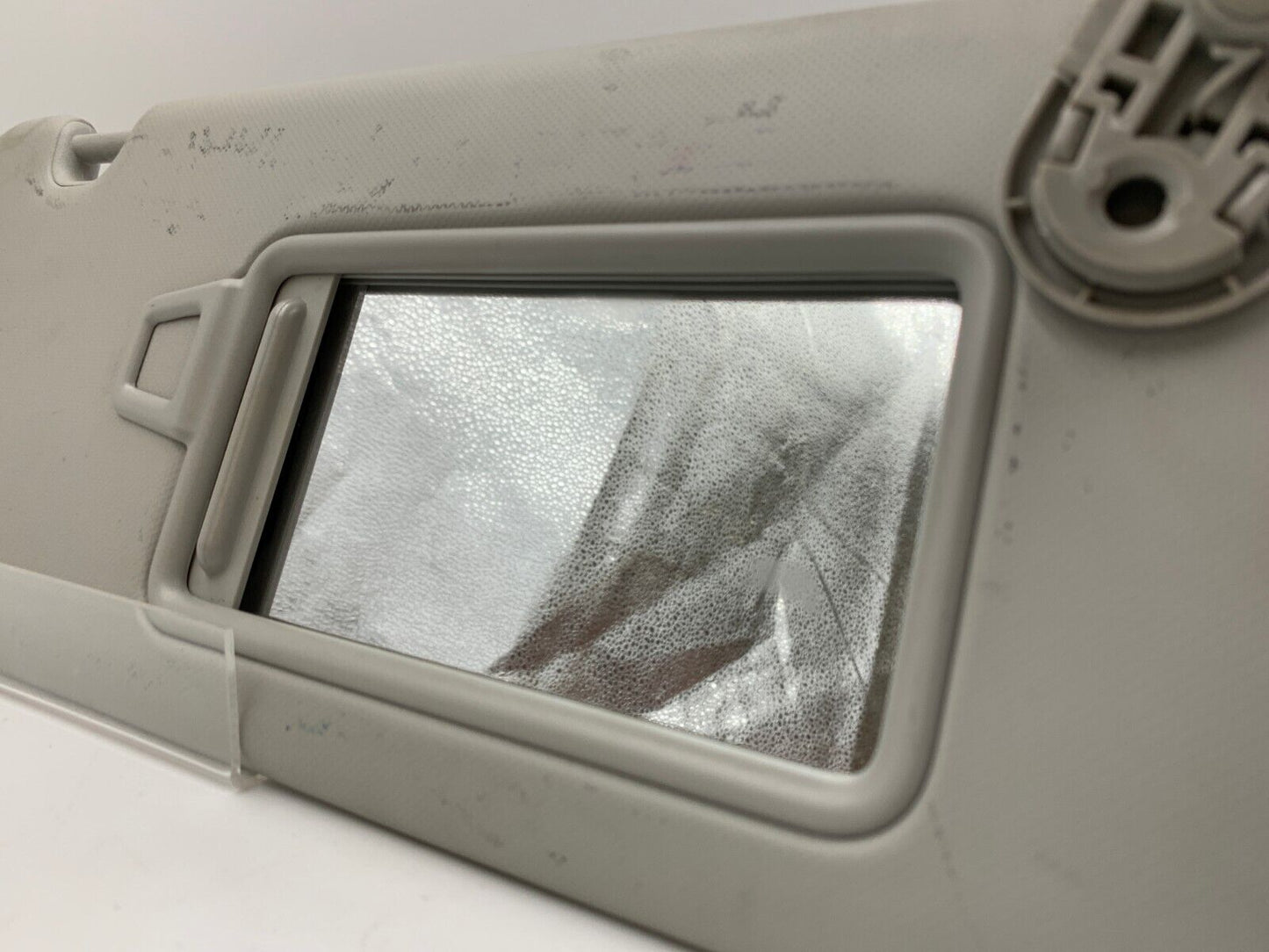 2019-2021 Kia Forte Passenger Sun Visor Sunvisor Gray OEM D04B42070