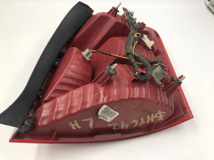 2006-2011 Hyundai Accent Driver Side Tail Light Taillight OEM C02B04030