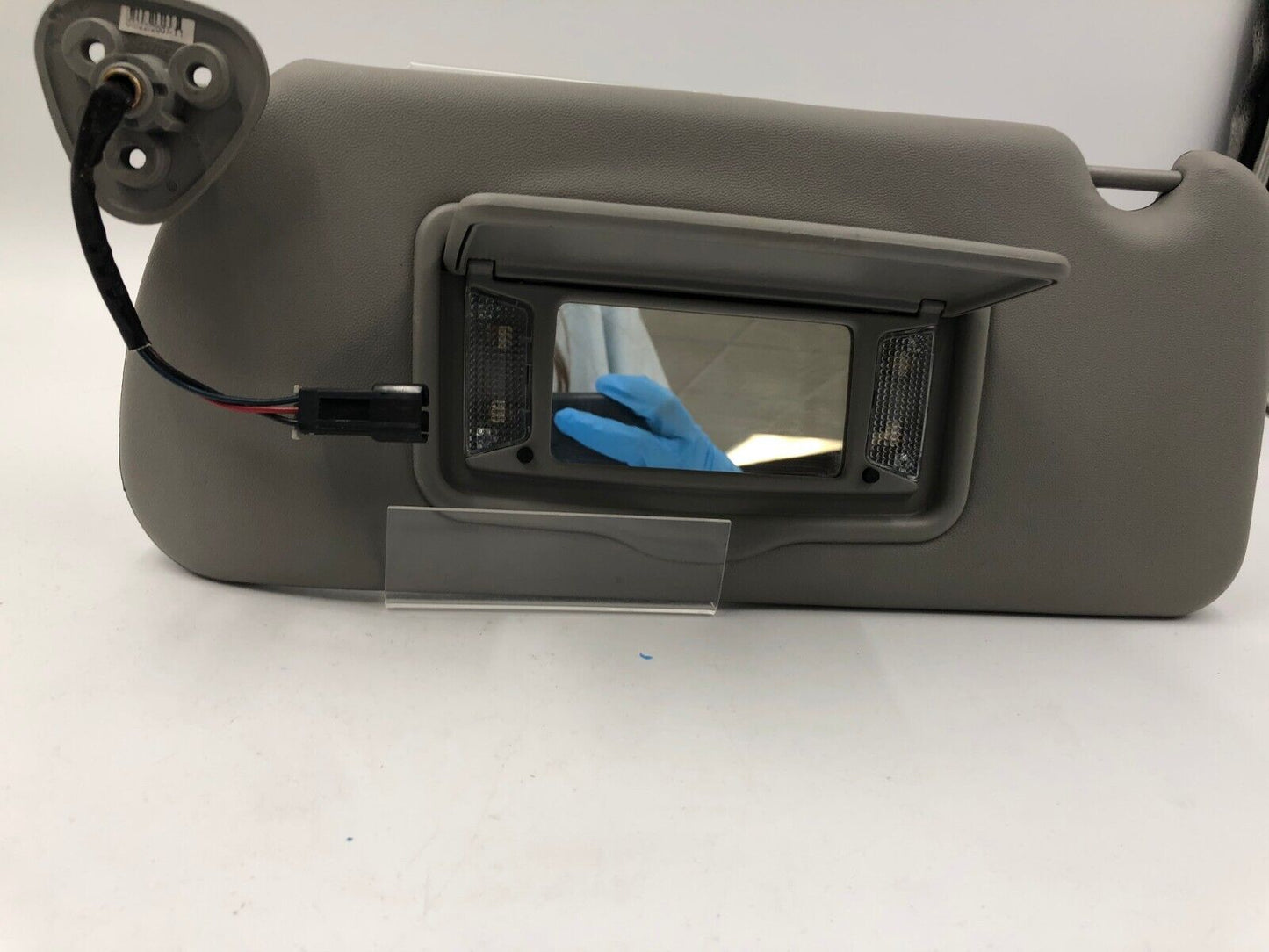 2007-2009 Cadillac SRX Driver Sun Visor Sunvisor Gray Illuminated OEM A03B11031