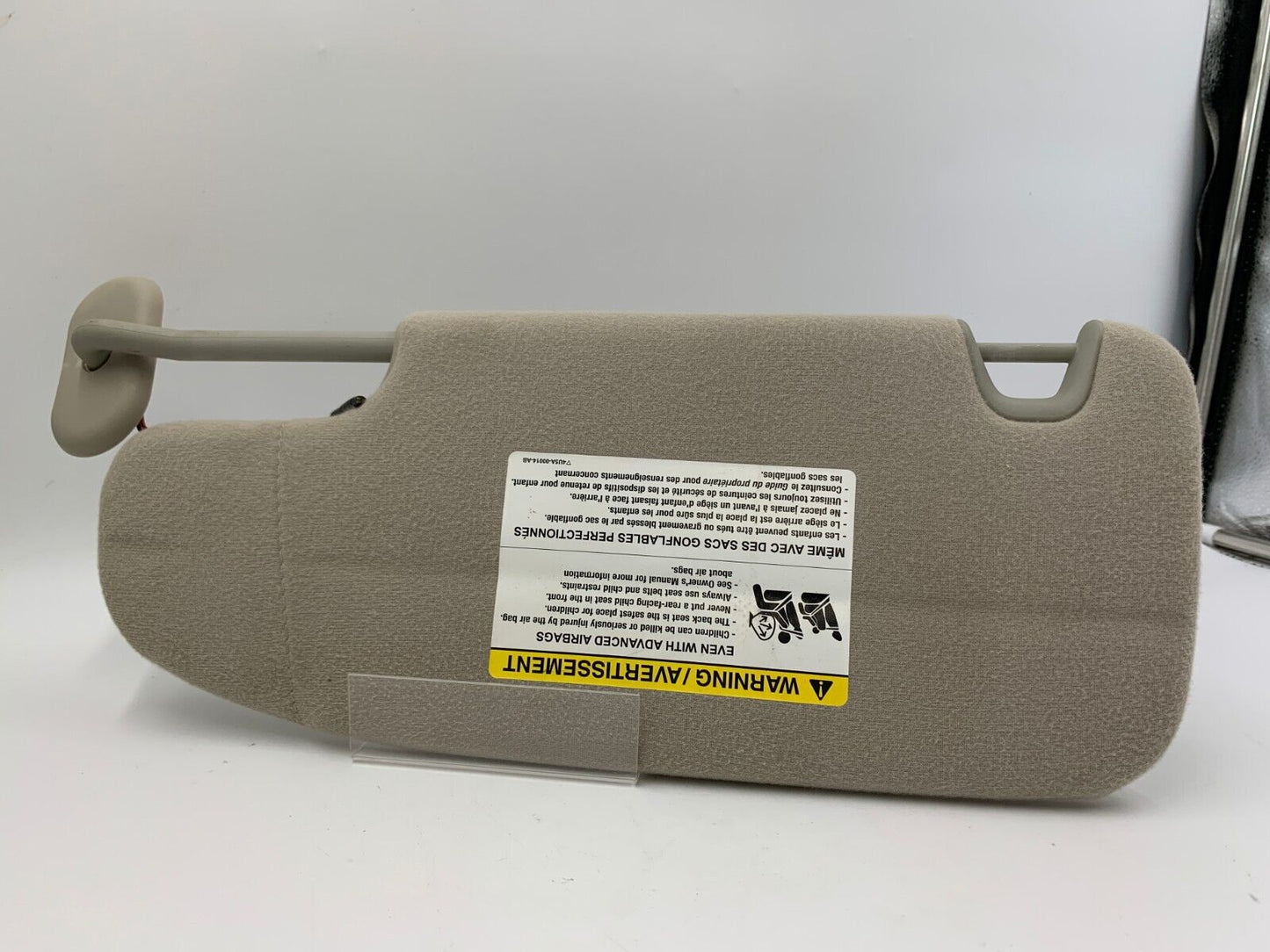 2006-2009 Ford Fusion Passenger Sun Visor Sunvisor Gray Illumination E02B18071