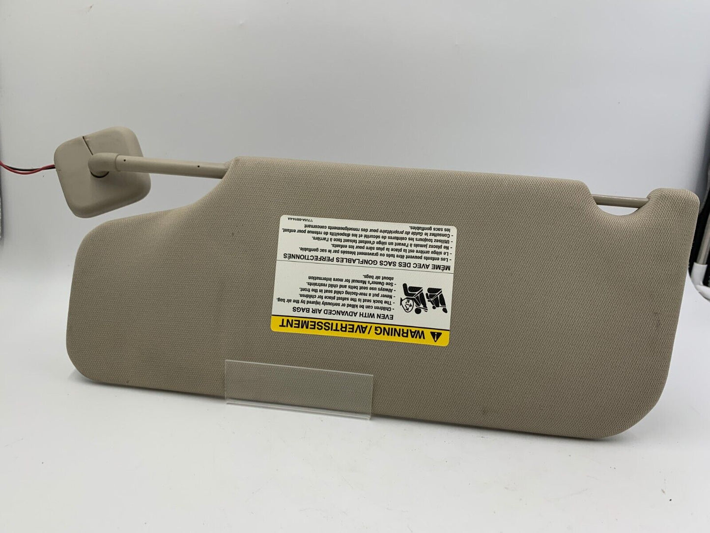 2010-2011 Ford Taurus Passenger Sun Visor Sunvisor Gray Illumination E01B01063