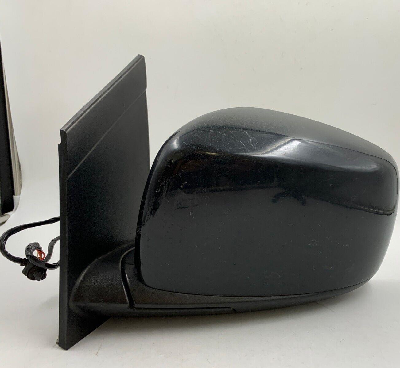 2008-2010 Chrysler Town & Country Driver Side  Power Door Mirror Black E03B08058