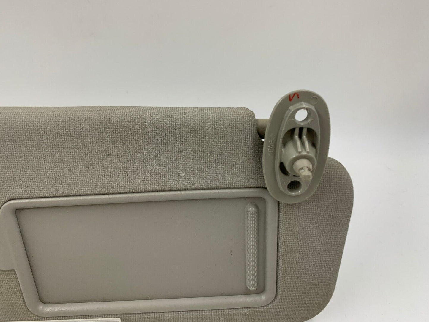 2010-2013 Kia Forte Passenger Sun Visor Sunvisor Gray OEM E03B13060