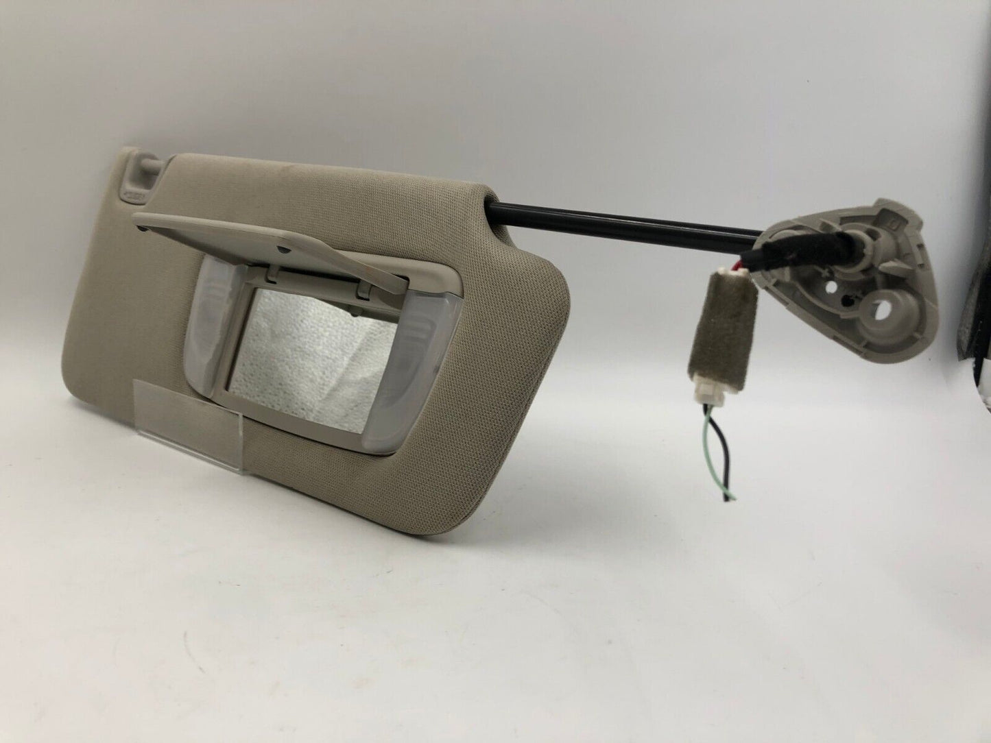 2015-2022 Subaru Legacy Passenger Sun Visor Sunvisor Beige Illuminated E04B46062