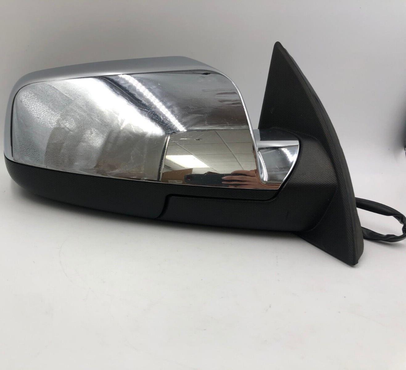 2010-2011 GMC Terrain Passenger Side View Power Door Mirror Chrome OEM B01B35033