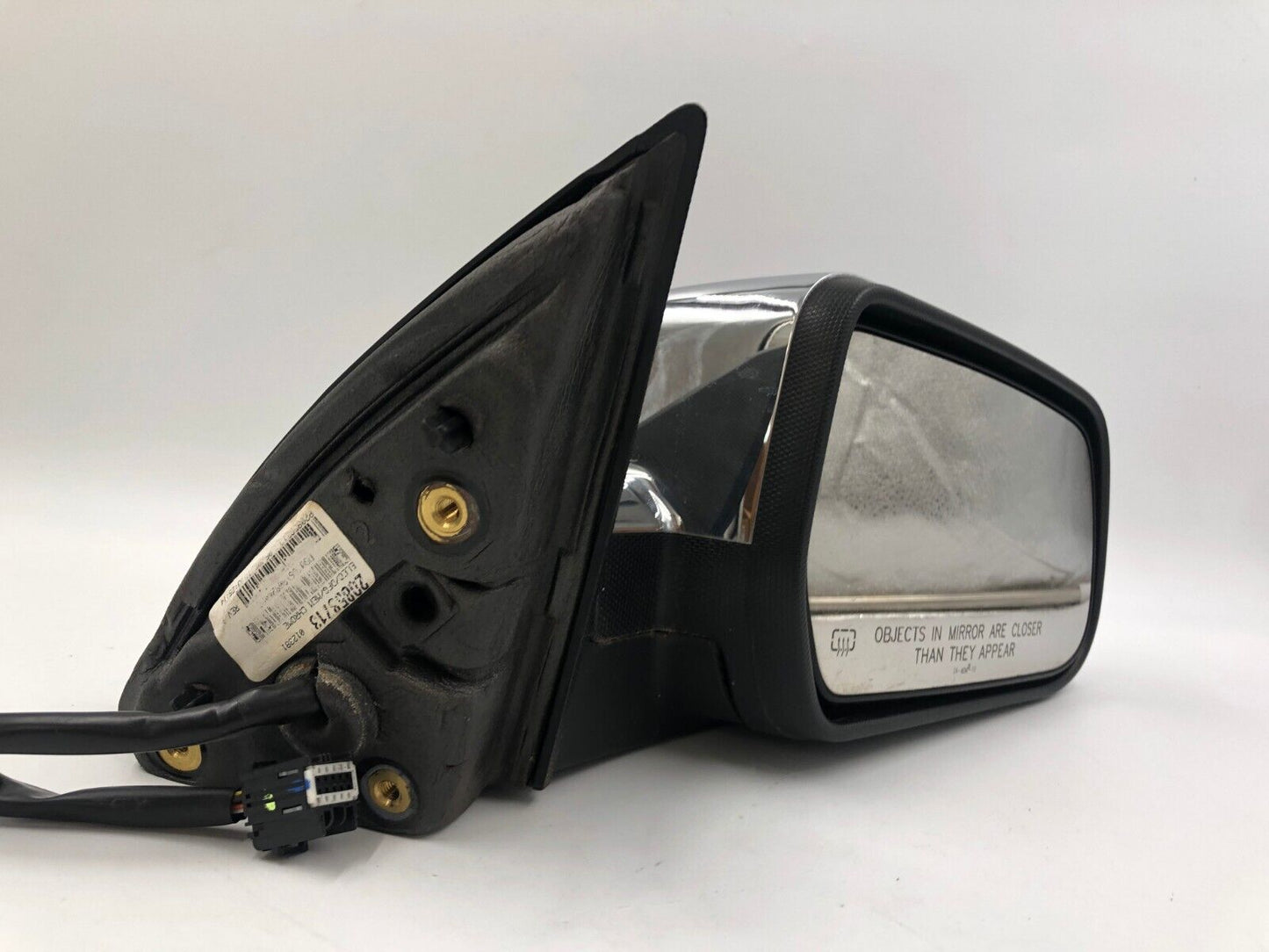 2010-2011 GMC Terrain Passenger Side View Power Door Mirror Chrome OEM B01B35033