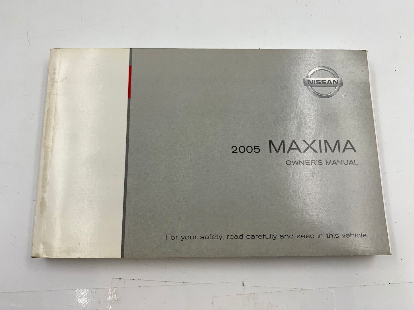 2005 Nissan Maxima Owners Manual Set with Case OEM G02B12001