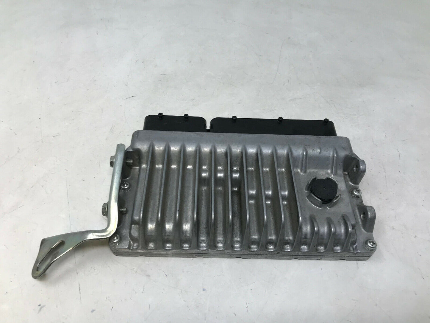 2012 Toyota Camry Engine Control Module Unit ECU ECM OEM A02B11033