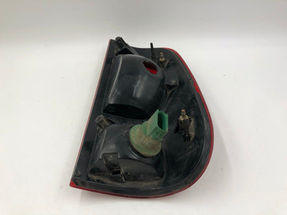 1997-2007 Ford F-250SD Driver Side Tail Light Taillight Styleside OEM F02B47028