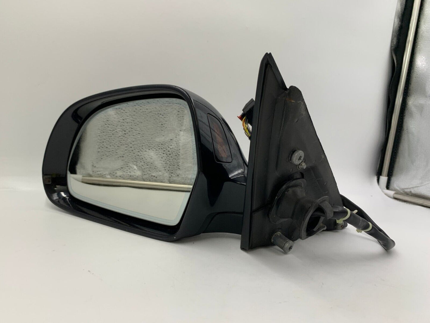 2009 Audi A4 Driver Side View Power Door Mirror Black OEM G01B33024