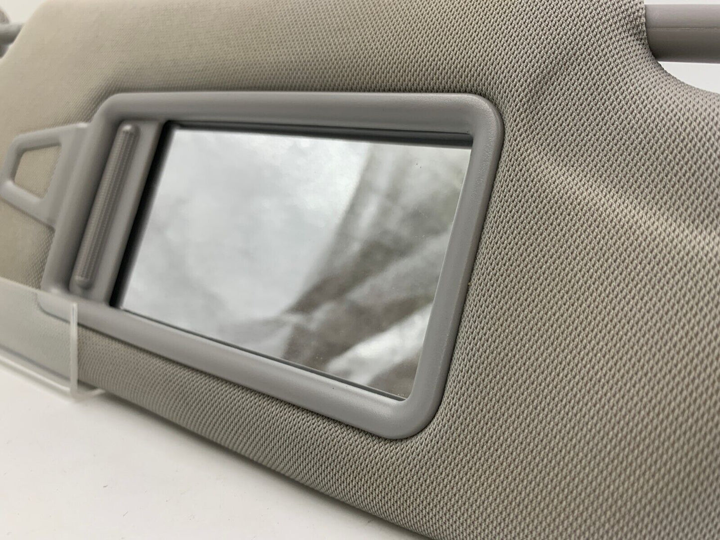 2011-2015 Hyundai Sonata Passenger Sun Visor Sunvisor Gray OEM G02B01018