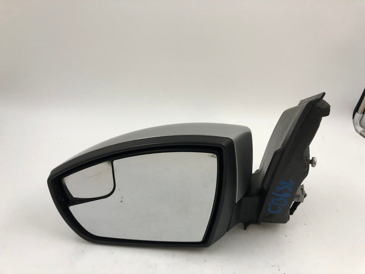 2013-2016 Ford Escape Driver Side View Power Door Mirror Silver OEM G02B38028