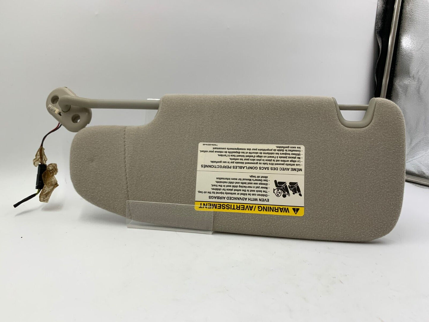 2006-2009 Ford Fusion Passenger Sun Visor Sunvisor Gray Illumination C01B01067