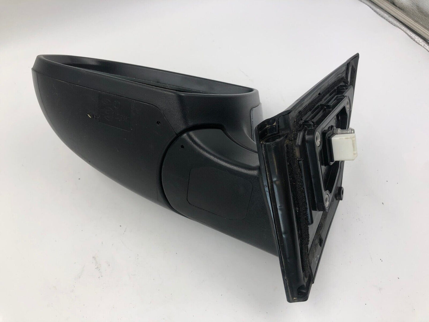 2016-2018 Hyundai Tucson Driver Side View Power Door Mirror Gray OEM D01B03036