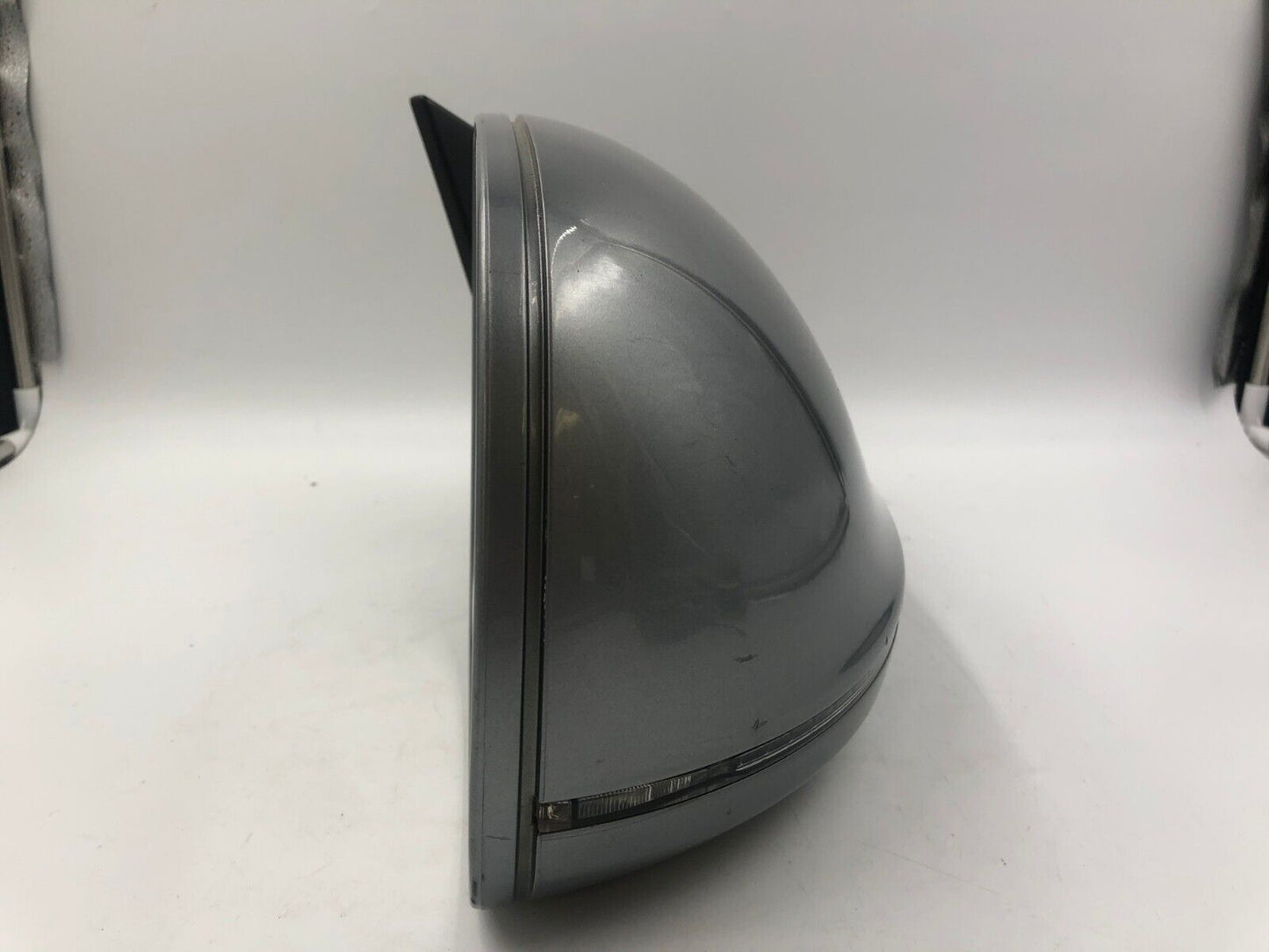 2007-2009 Audi Q7 Passenger Side View Power Door Mirror Gray OEM F01B18001