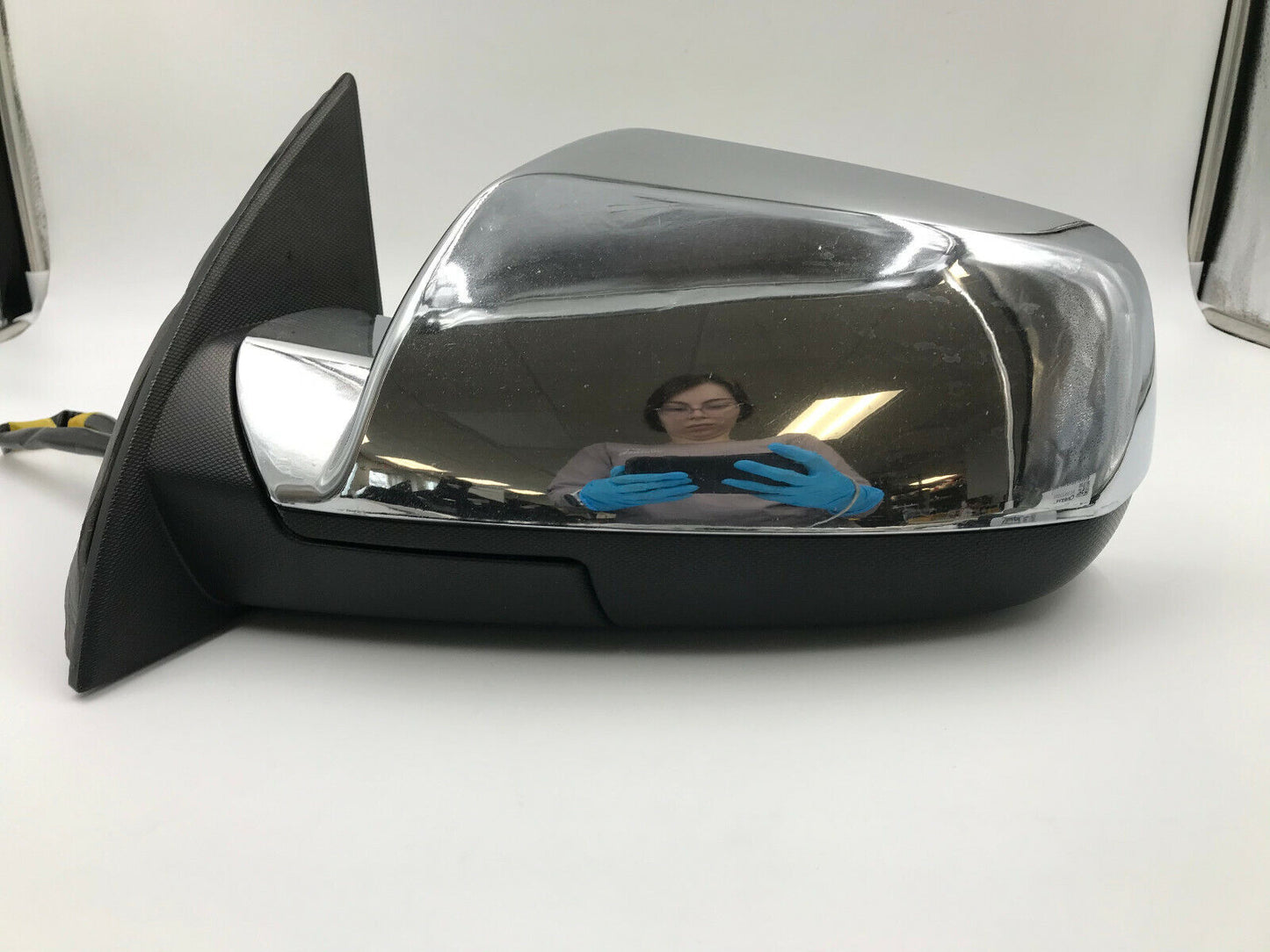 2010-2011 Chevrolet Equinox Driver Side View Power Door Mirror Chrome A02B04029