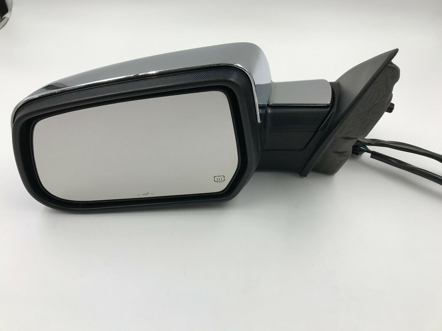 2010-2011 Chevrolet Equinox Driver Side View Power Door Mirror Chrome A02B04029