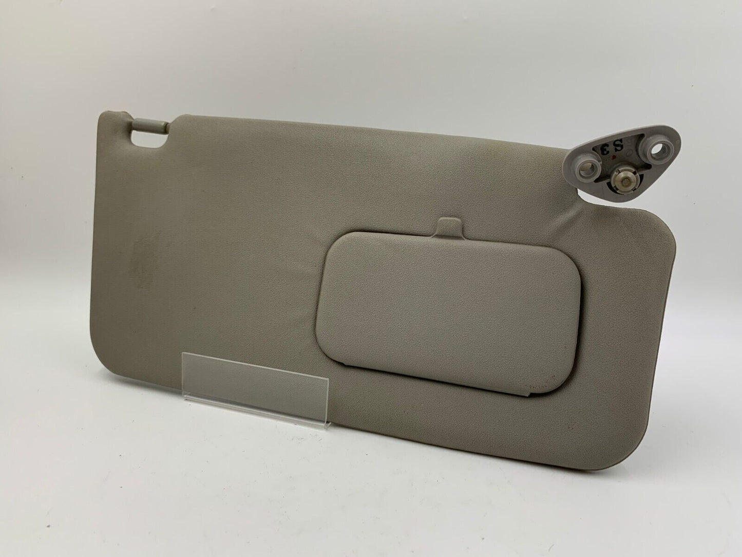 2001-2002 Subaru Forester Passenger Sun Visor Sunvisor Gray OEM D02B07018