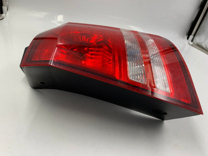 2009-2010 Dodge Journey Passenger Side Tail Light Taillight OEM F02B11053