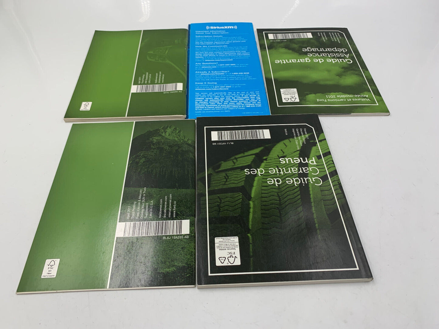 2011 Ford Explorer Owners Manual Handbook Set with Case OEM D03B24045