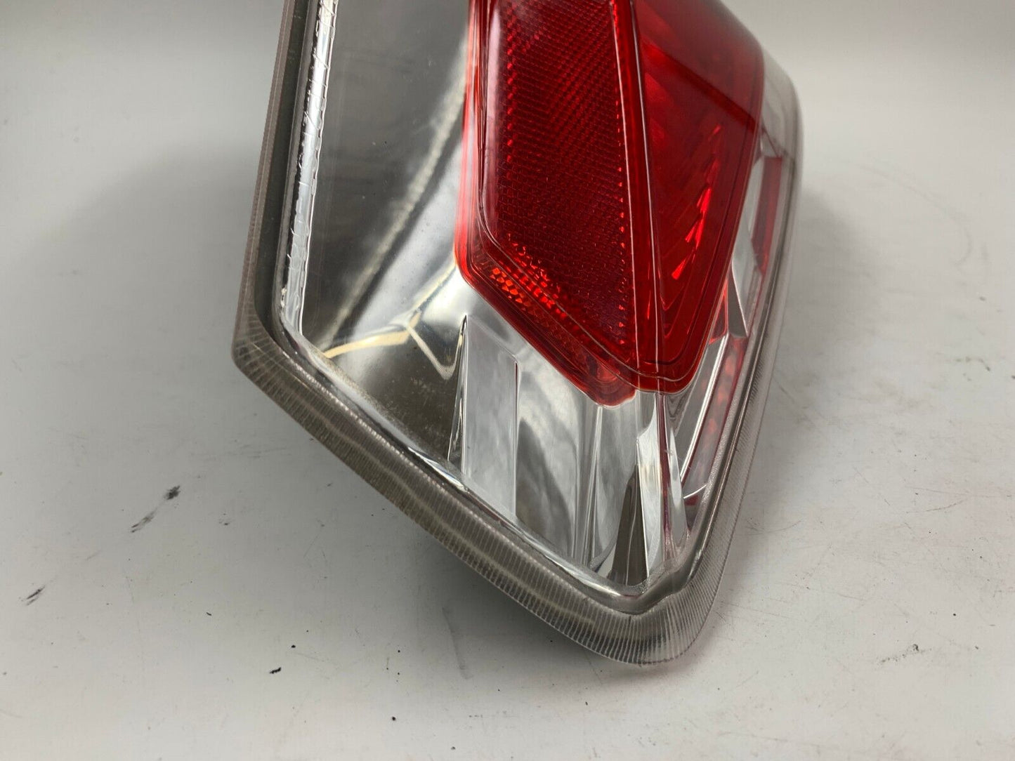 2008-2011 Ford Focus Passenger Side Tail Light Taillight OEM E01B56003