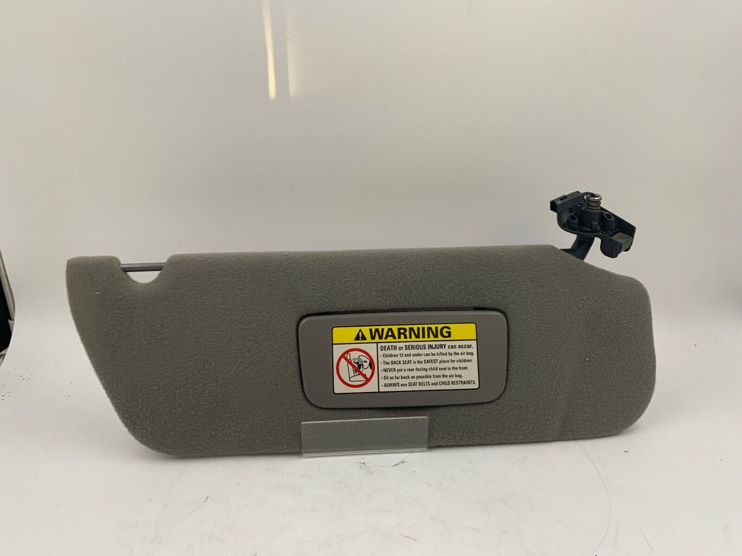 2000 Ford Explorer Passenger Sun Visor Sunvisor Gray Illumination OEM F04B35002