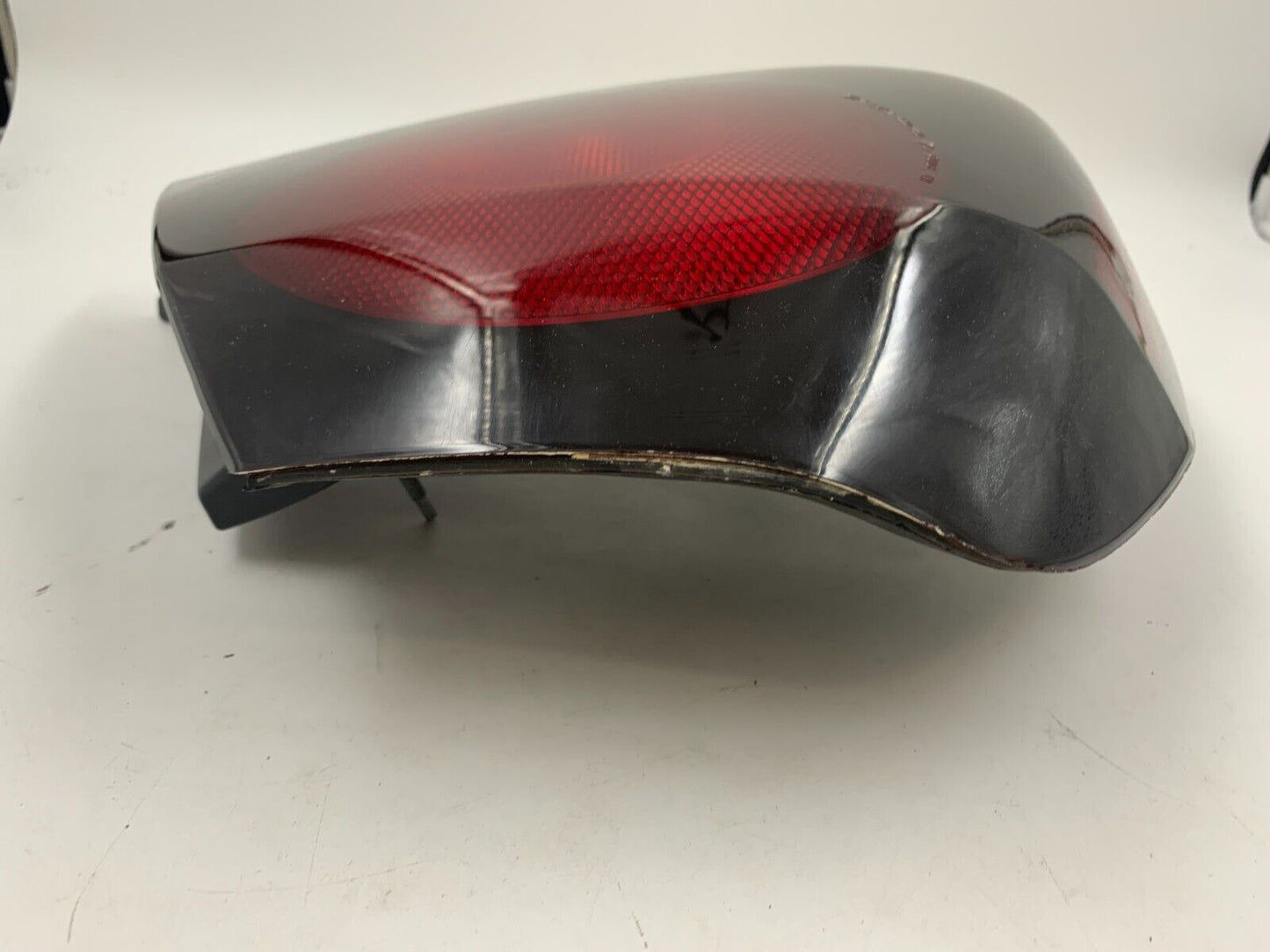 2004-2005 Chevrolet Impala Driver Side Tail Light Taillight OEM D02B26038