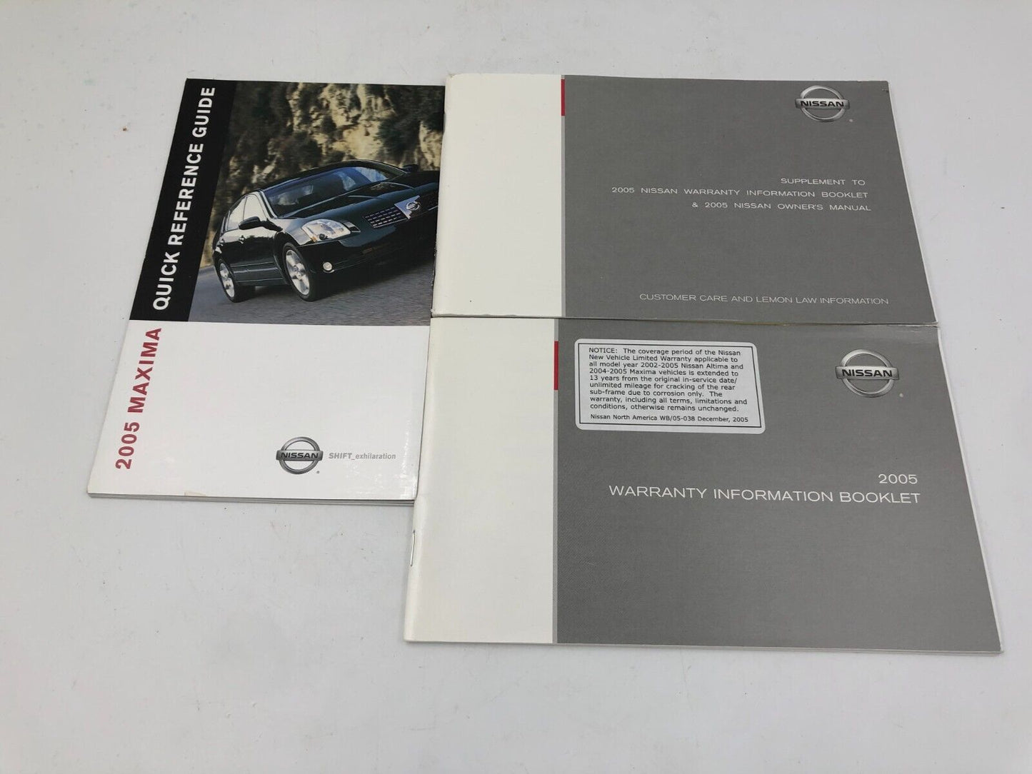 2005 Nissan Maxima Owners Manual Set with Case OEM D04B15038