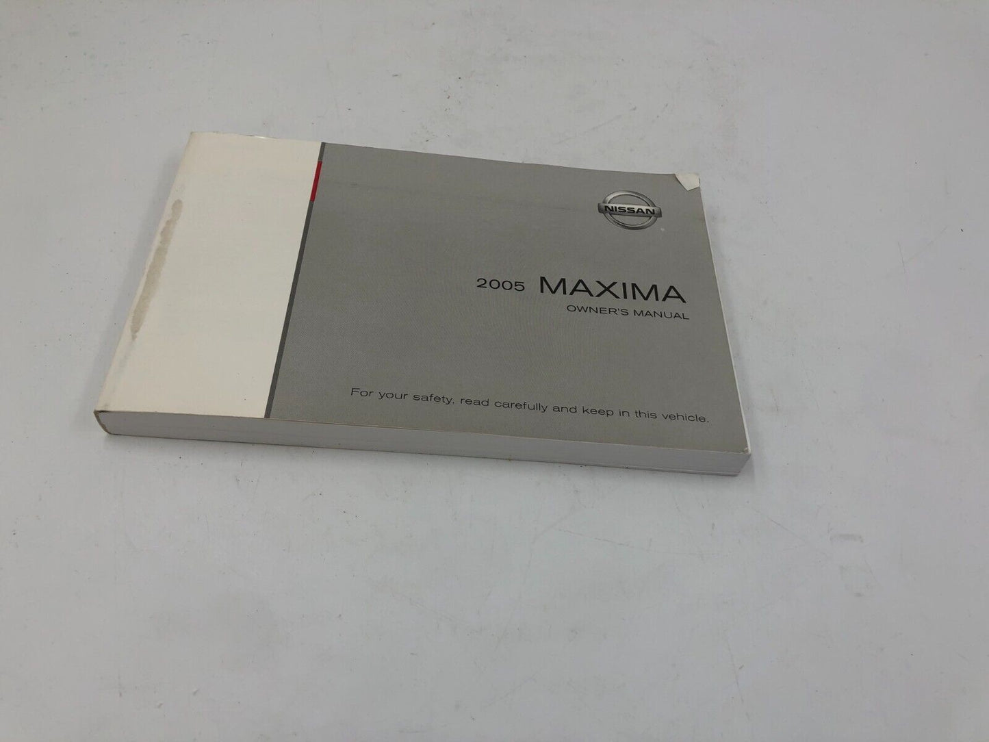 2005 Nissan Maxima Owners Manual Set with Case OEM D04B15038