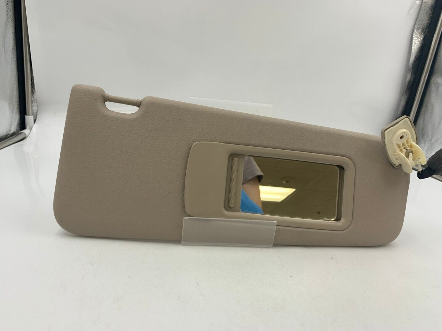 2010-2016 BMW 535i Passenger Sun Visor Sunvisor Beige Illuminated OEM B02B32031