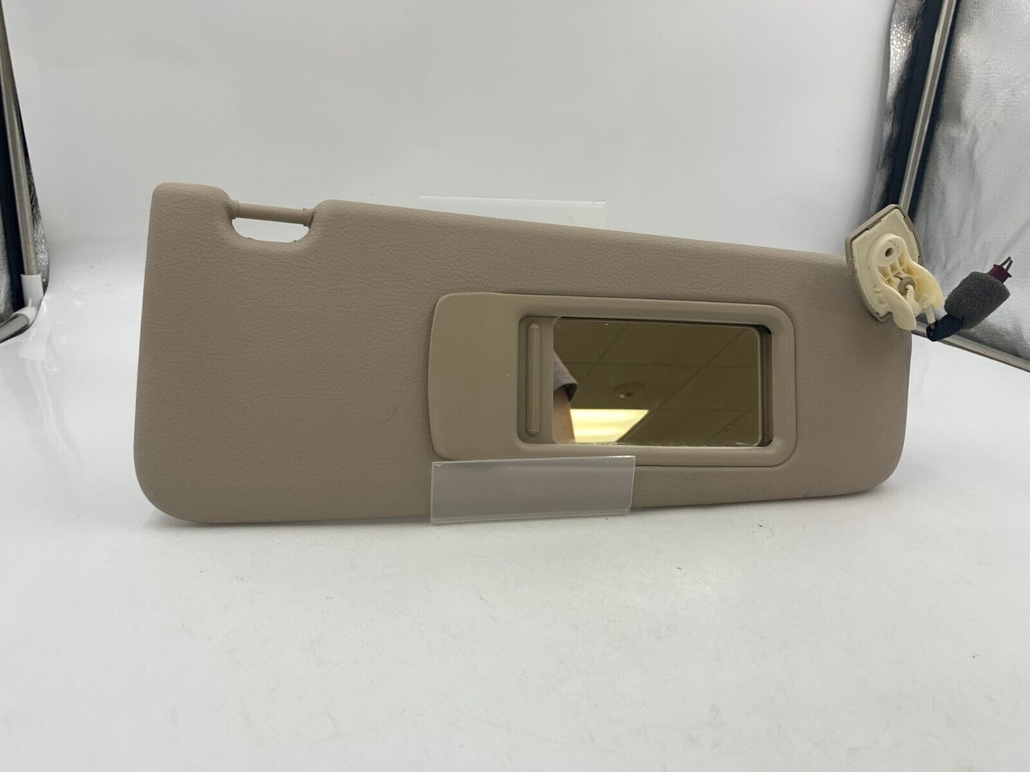 2010-2016 BMW 535i Passenger Sun Visor Sunvisor Beige Illuminated OEM B02B32031