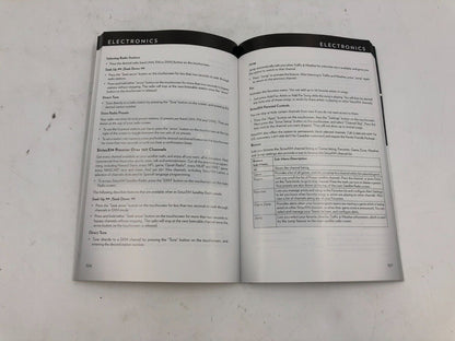 2015 Chrysler 200 Owners Manual with Case OEM E01B15053