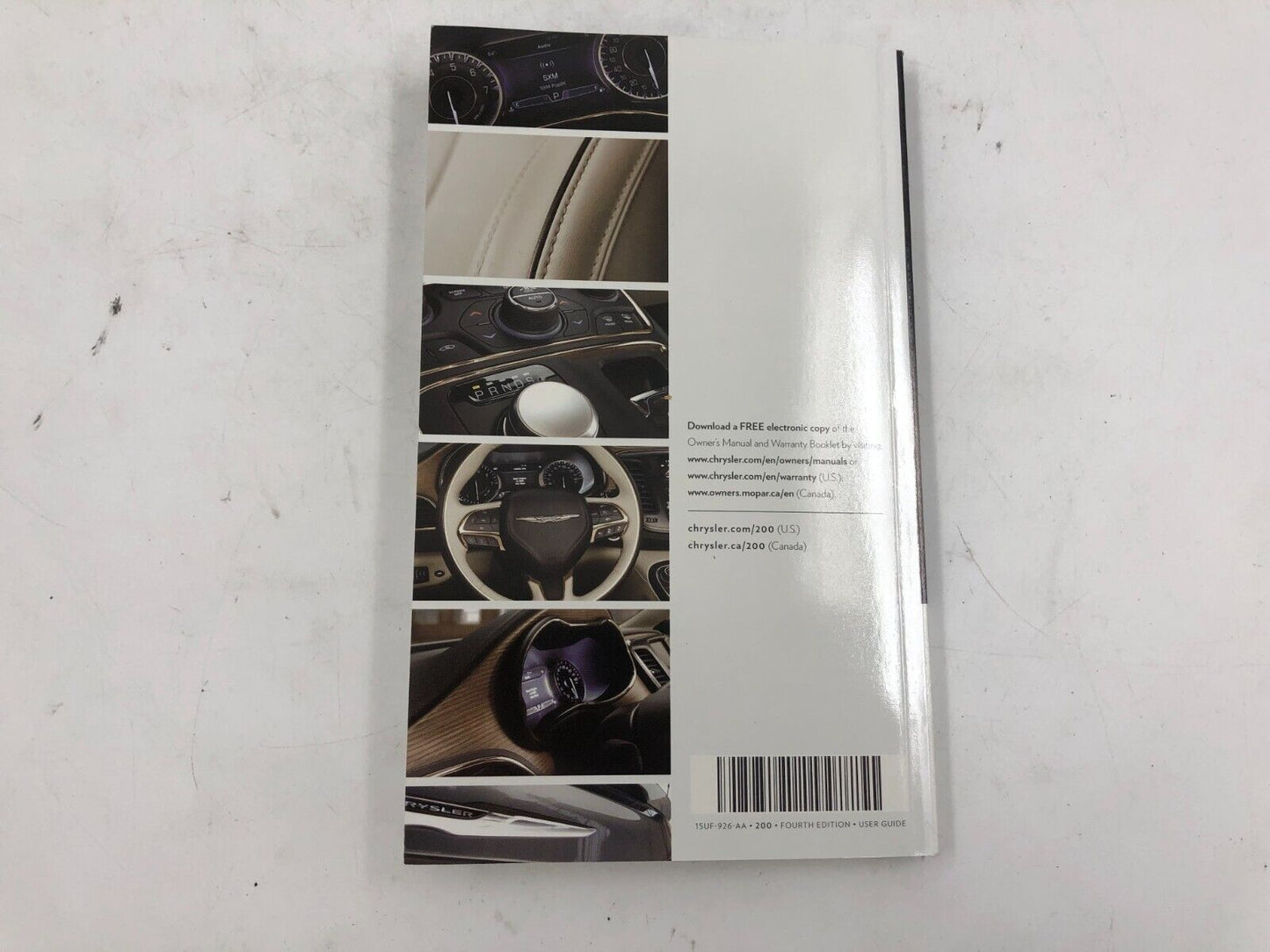 2015 Chrysler 200 Owners Manual with Case OEM E01B15053