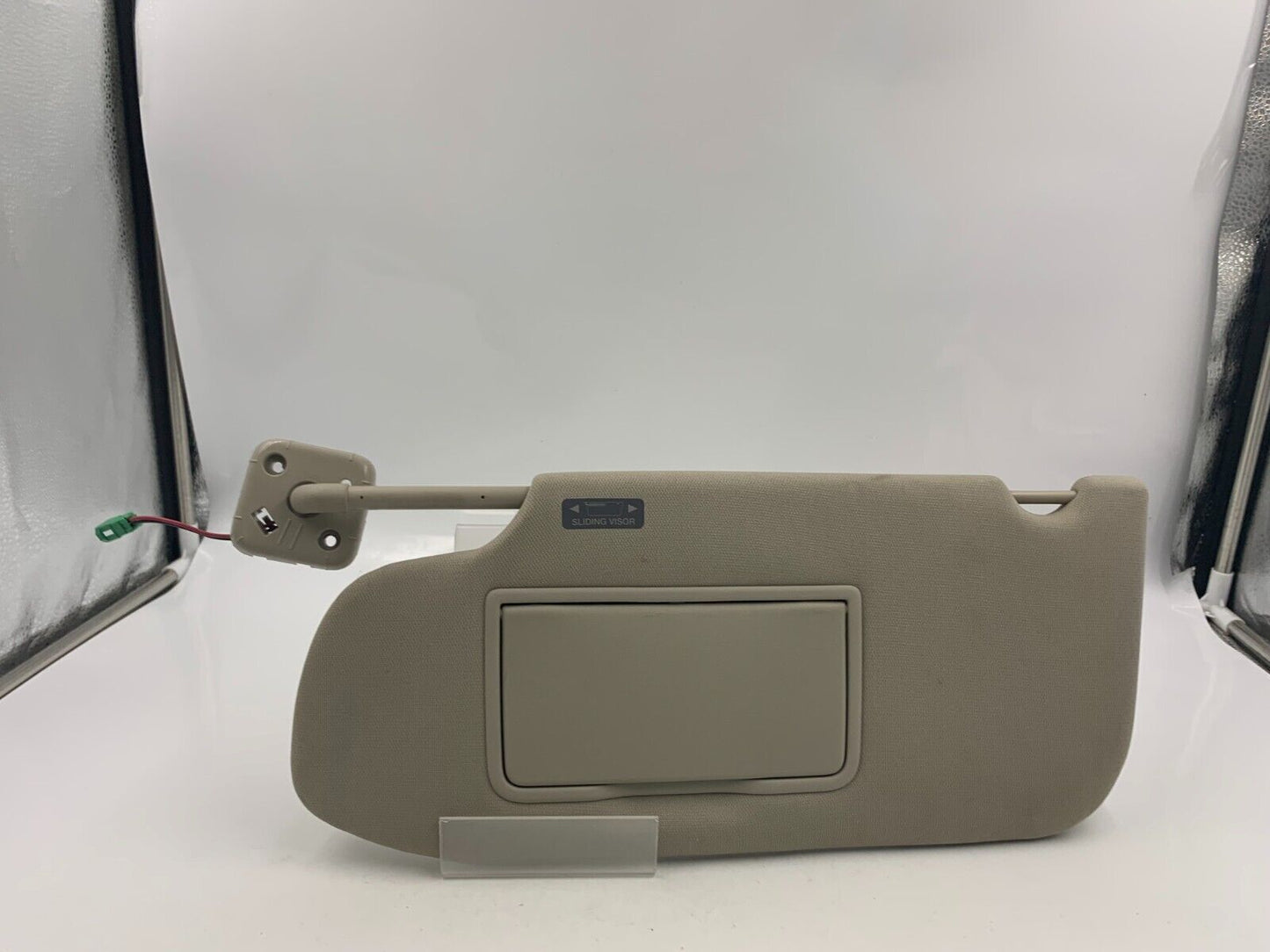 2012 Ford Taurus Driver Sun Visor Sunvisor Beige Illuminated OEM C01B29022