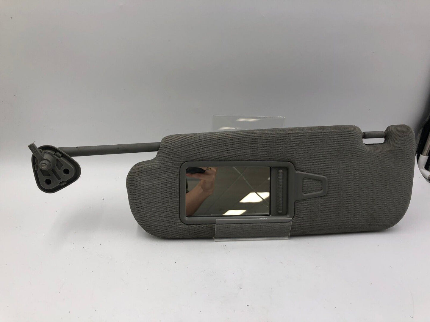 2011-2016 Kia Optima Driver Sun Visor Sunvisor Gray Illuminated OEM B04B56024