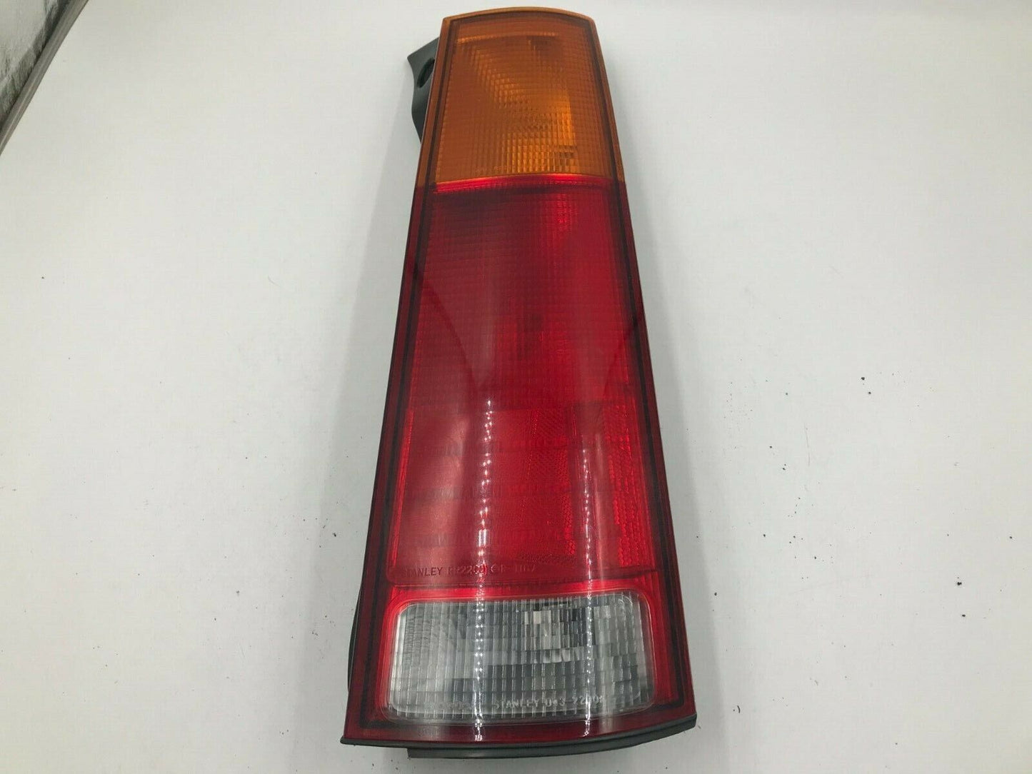 1997-2001 Honda CR-V Passenger Side Upper Tail Light Taillight OEM F01B24050