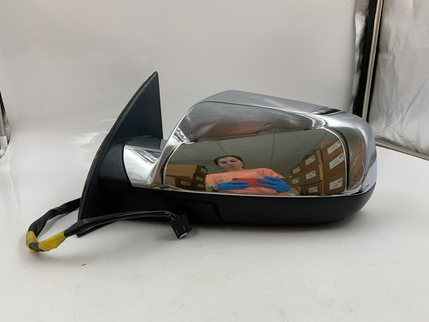 2010-2011 Chevrolet Equinox Driver Side View Power Door Mirror Chrome B01B44028