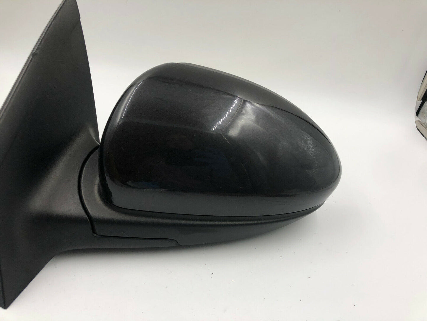 2011-2016 Chevrolet Cruze Driver Side View Power Door Mirror Charcoal OEM B43001