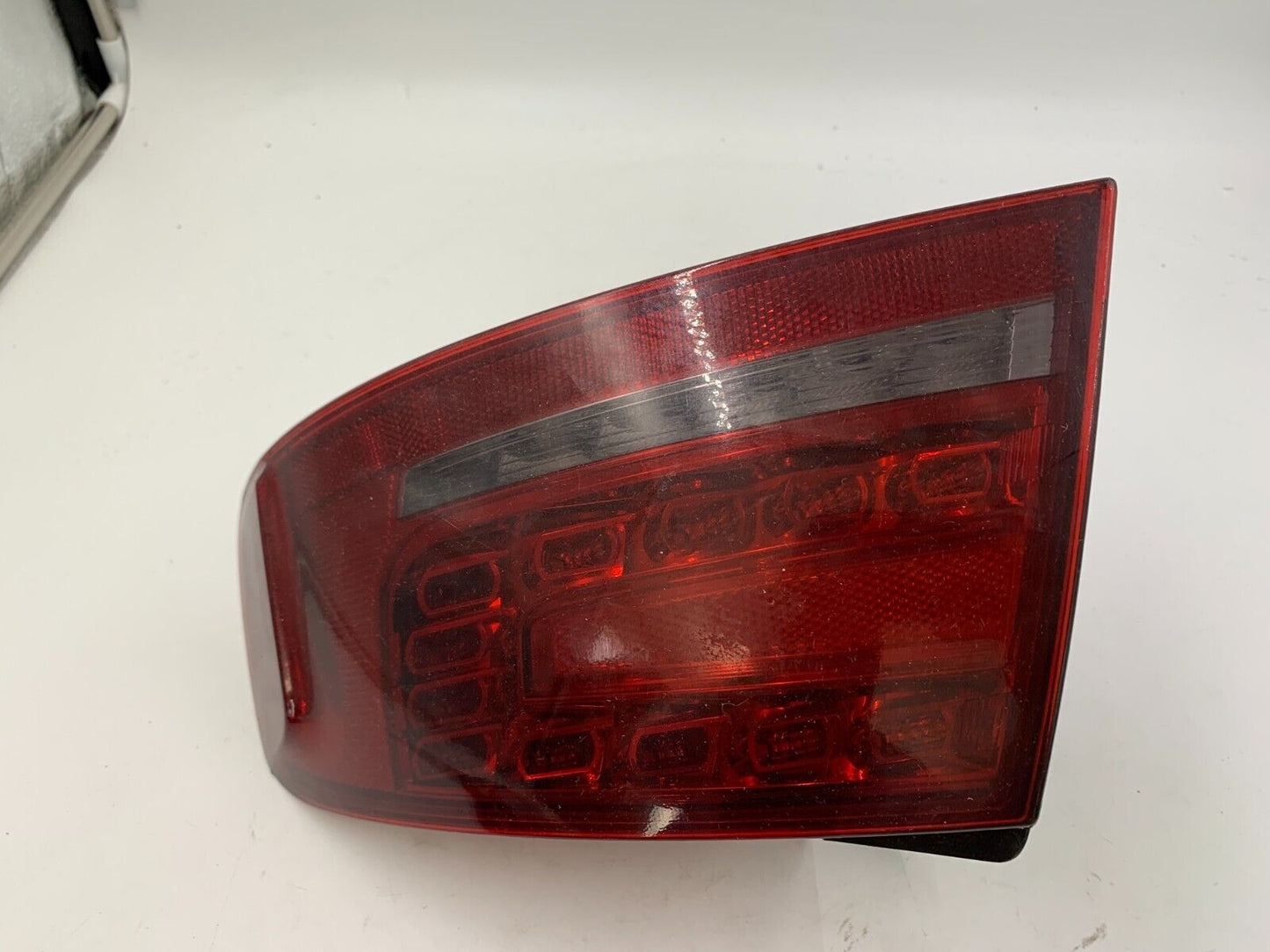 2010-2012 Audi A4 Passenger Tail Light Taillight Lamp OEM B02B43025