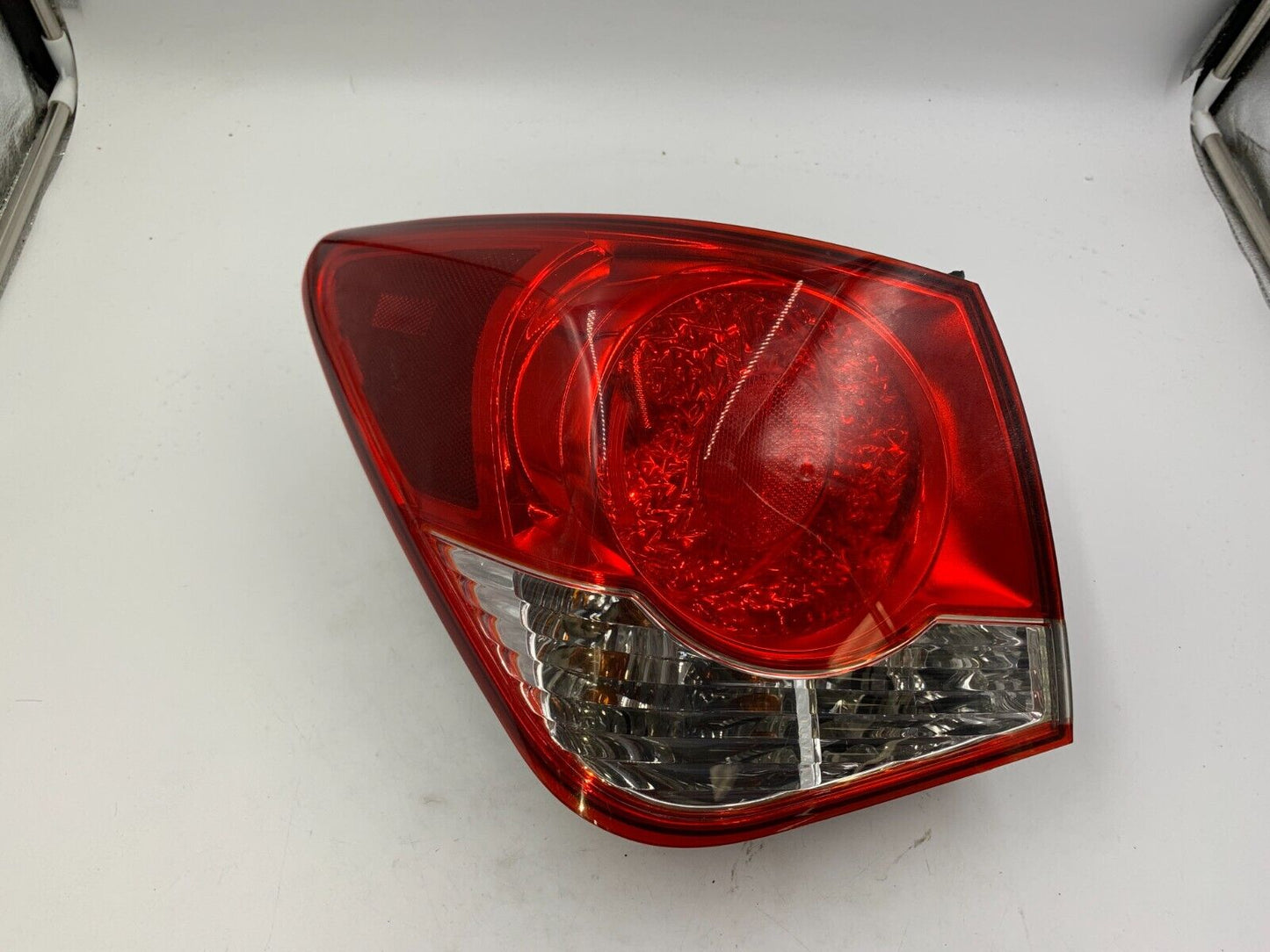 2011-2016 Chevrolet Cruze Driver Side Tail Light Taillight OEM E01B14021