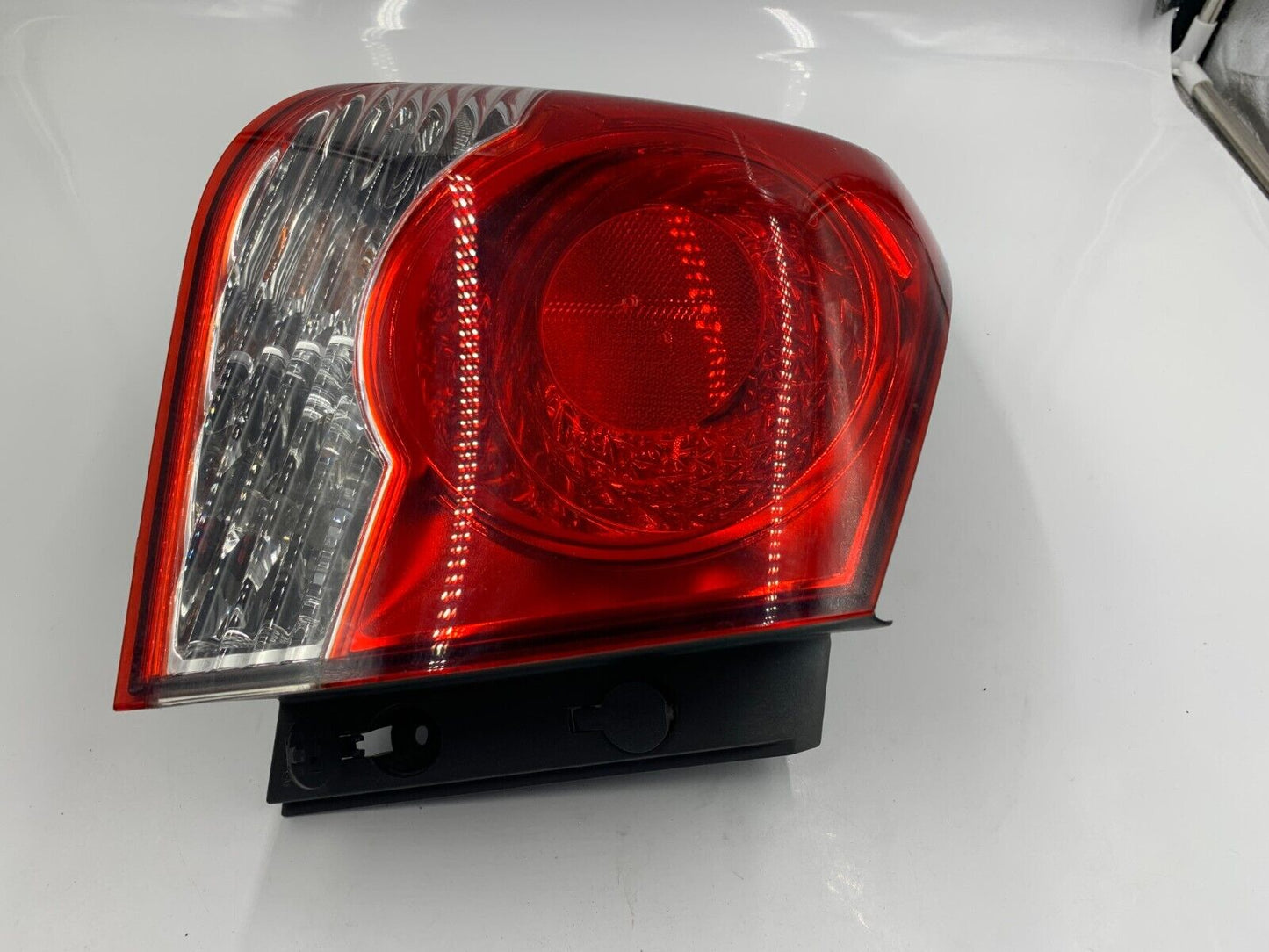 2011-2016 Chevrolet Cruze Driver Side Tail Light Taillight OEM E01B14021