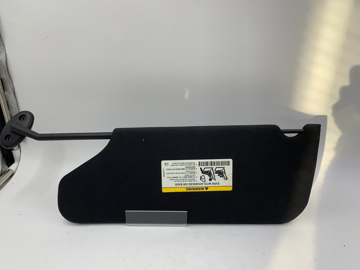 2011-2014 Chrysler 200 Passenger Sun Visor Sunvisor Black OEM B01B39005