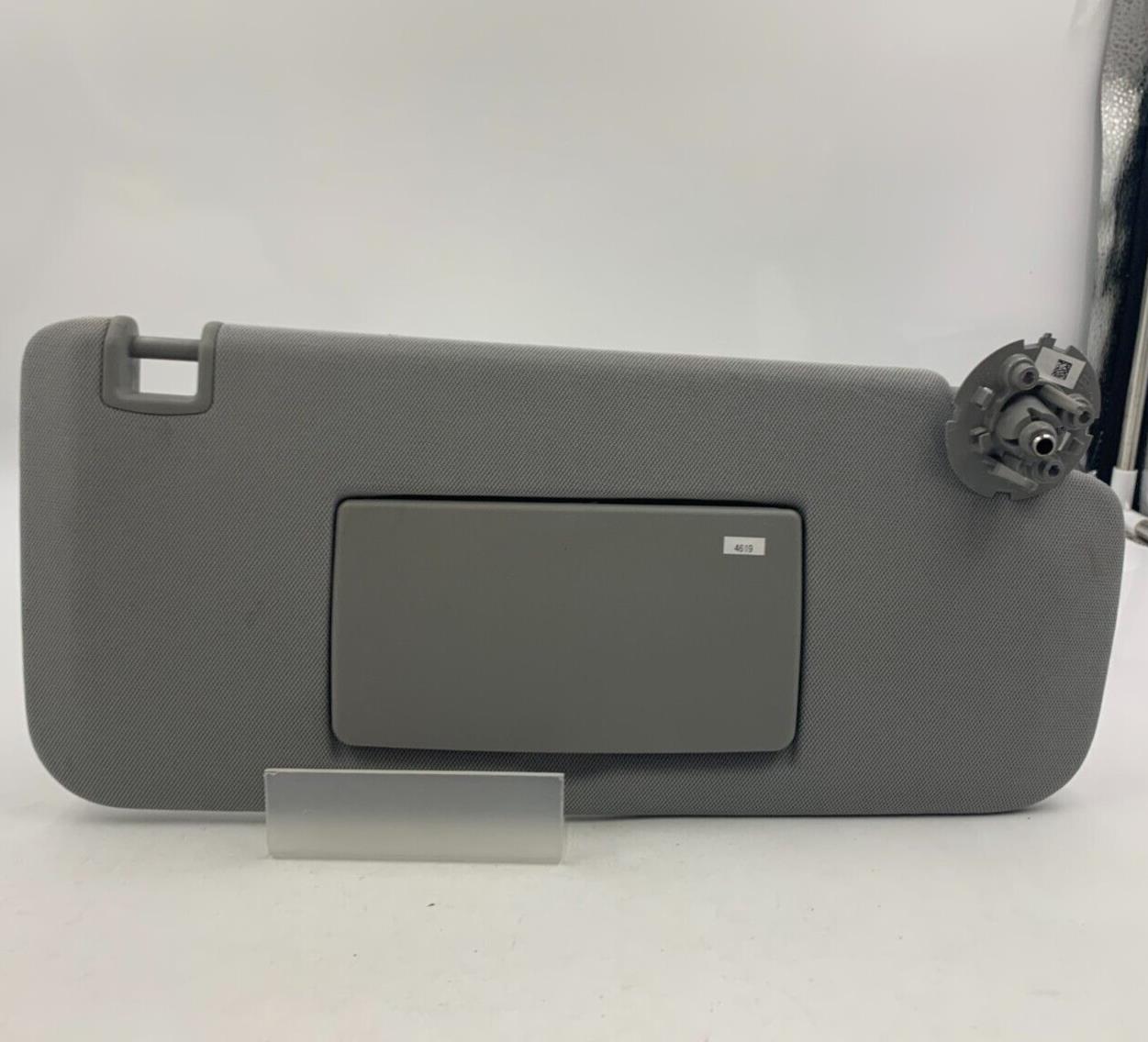 2017-2020 Chevrolet Trax Passenger Side Sun Visor Sunvisor Gray OEM A01B69006