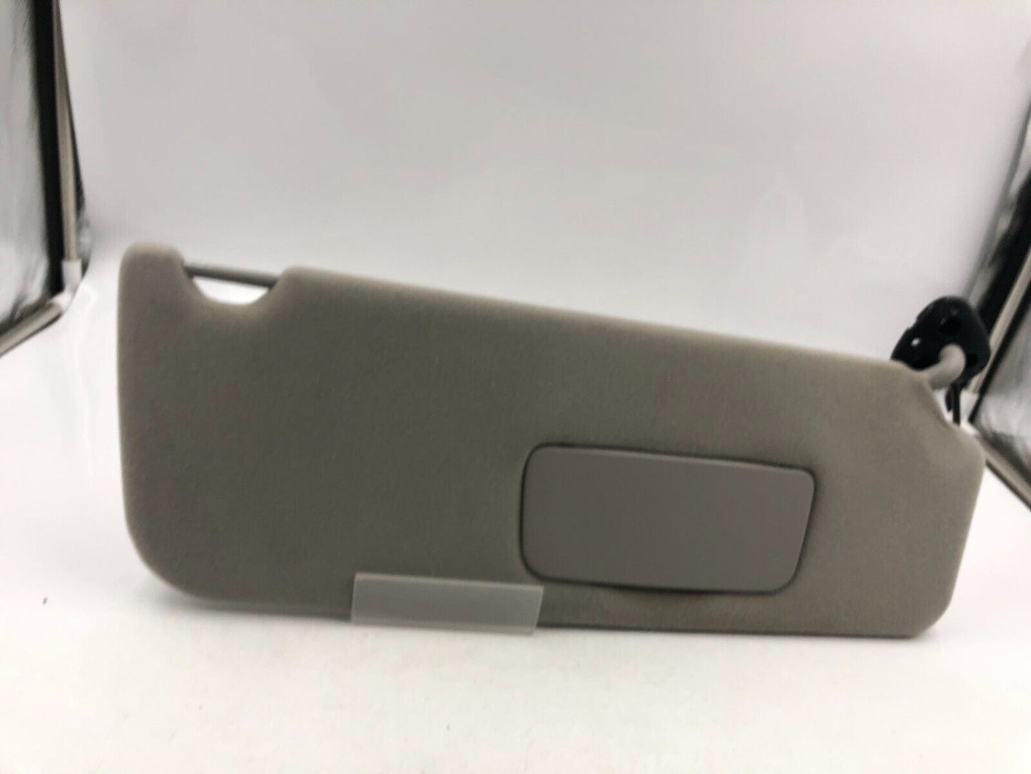 2005-2010 Toyota Sienna Passenger Sun Visor Sunvisor Gray Illuminated A01B60001