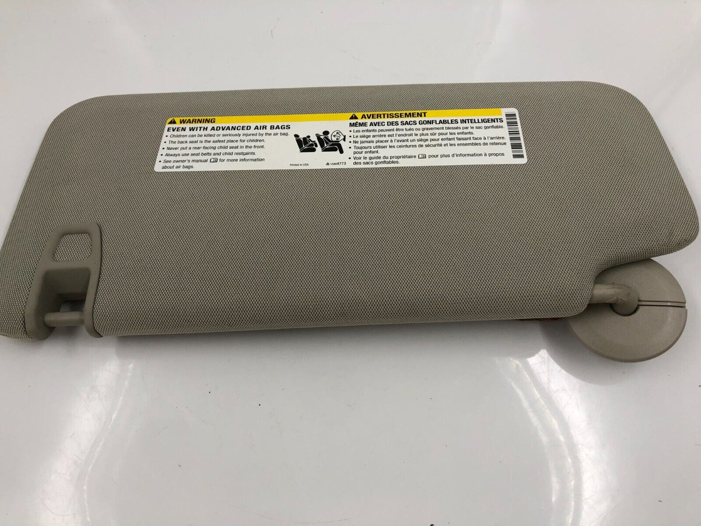 2013-2019 Buick Encore Passenger Sun Visor Sunvisor Gray OEM A04B52030